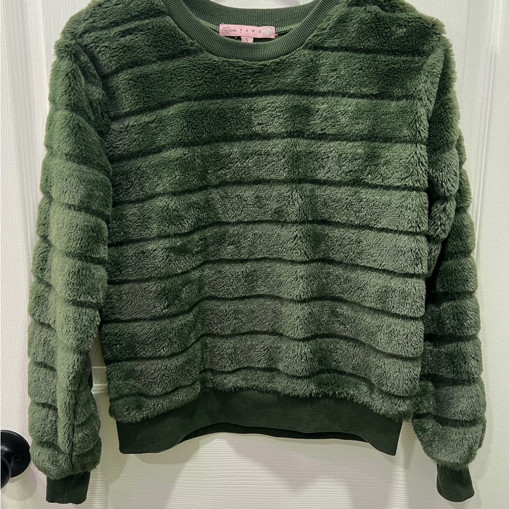 Cozy Green Sweater